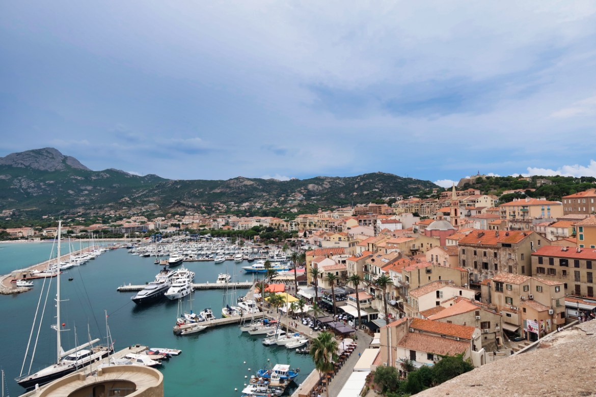 Top 3 des meilleurs campings près de Calvi en Corse